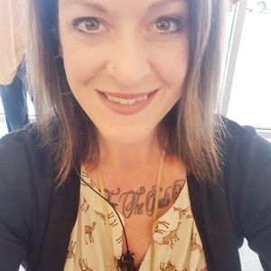 Meet your Posher, Jamie